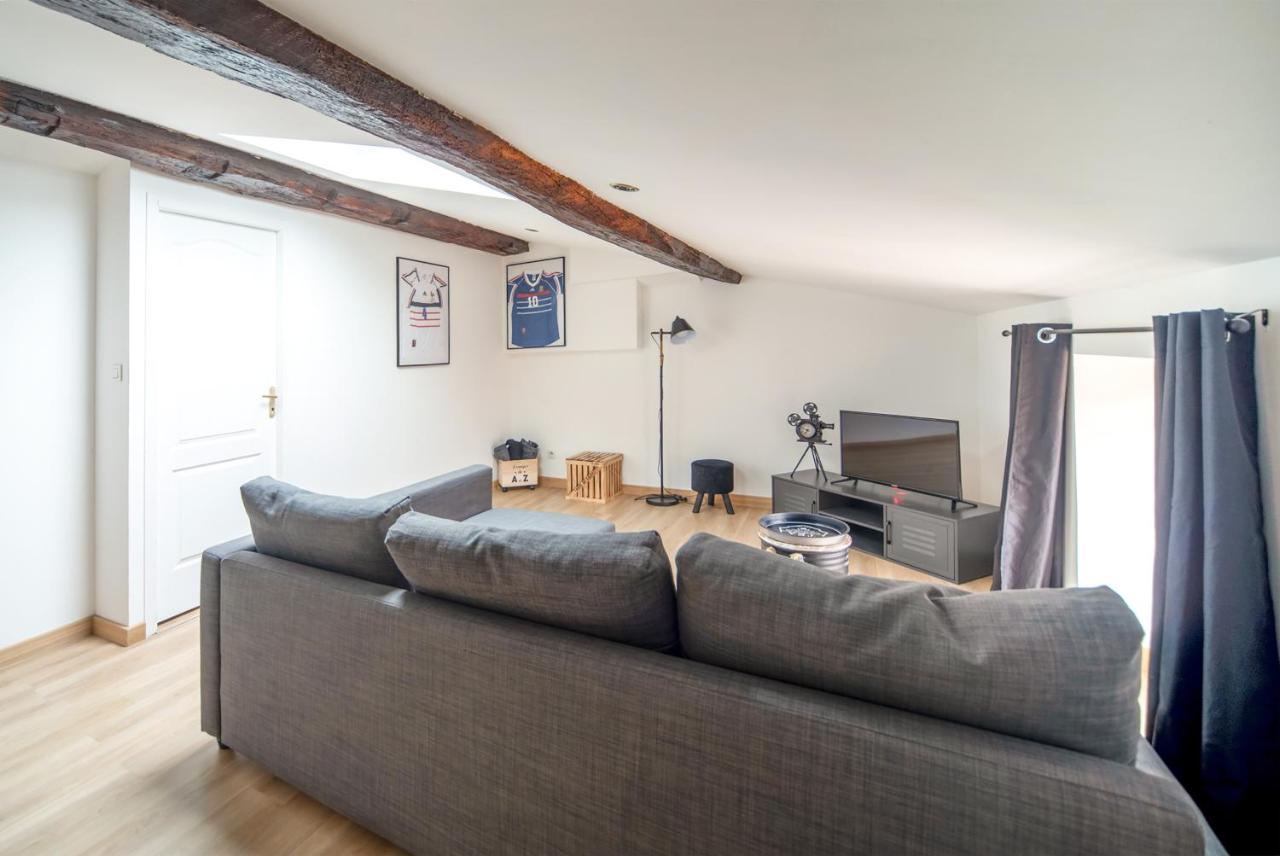 Appartement Cosy Et Moderne En Plein Coeur Du Centre Ville Макон Экстерьер фото